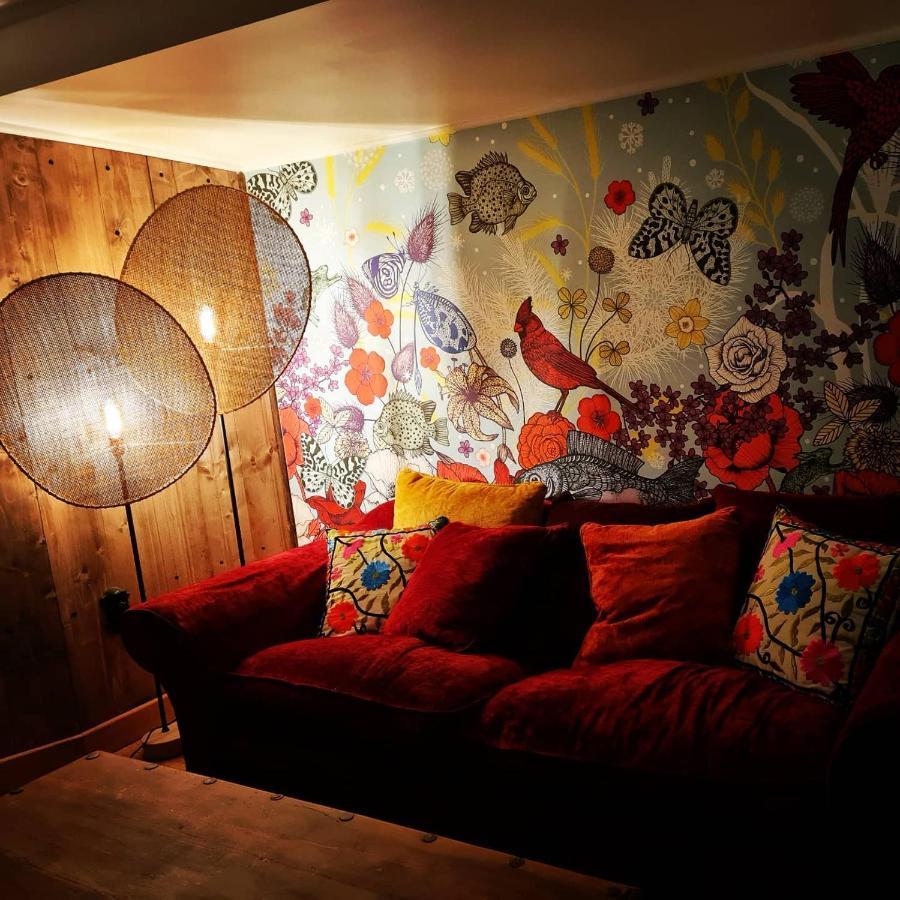 Hotel Le monde d'Echozellia à Saint-Germain-des-Champs Extérieur photo